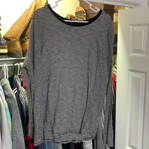 Women’s Long Sleeved Tee